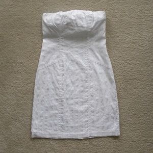 NWOT The Limited Strapless White Dress, size 6
